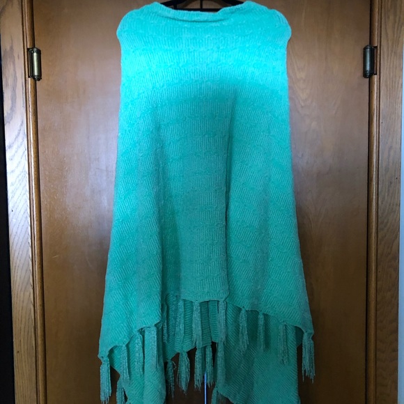 Elegant Teal Knit Poncho - Picture 2 of 2